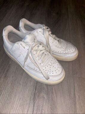 Nike Women's White Leather Athletic Sneakers